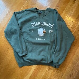 Women’s Disneyland XL Halloween Sweatshirt